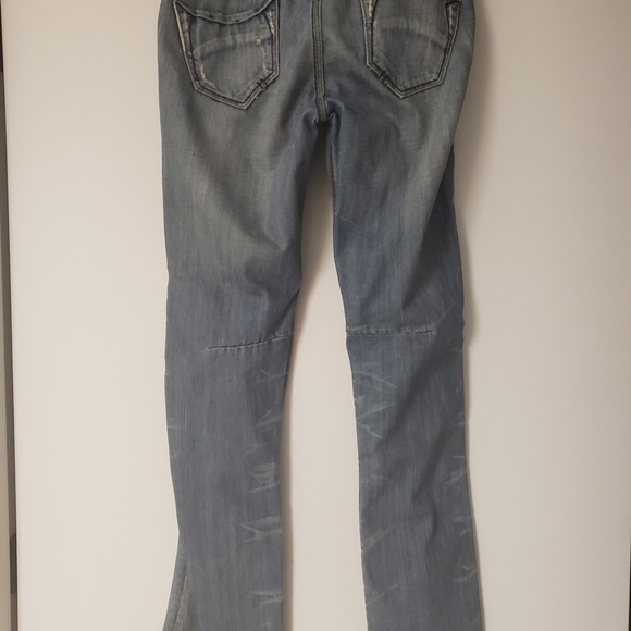 Jeans. - Picture 2 of 5